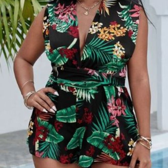 SHEIN Tropical Romper - Picture 2 of 2